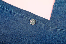 Load image into Gallery viewer, Demigirl Flag - Peace Cube Pin-Pride Pin-PCZC_DEMG