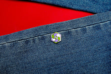 Load image into Gallery viewer, Genderqueer Flag - Community Cube Pin-Pride Pin-PCCC_GENQ