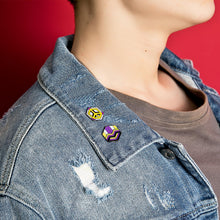 Load image into Gallery viewer, Non-Binary Flag - Peace Cube Pin-Pride Pin-PCZC_ENBY