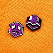 Load image into Gallery viewer, Asexual 4th Edition Proud Cube set, Rubik's Cube, Medal Cube
