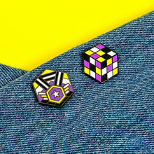 Load image into Gallery viewer, Non-Binary 4th Edition Proud Cube set, Rubik's Cube, Medal Cube
