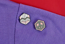 Load image into Gallery viewer, Demigirl Flag - Medal Cube Pin-Pride Pin-DEMG_ED3
